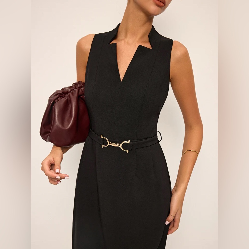 NWT Commense Red Sleeveless V-Neck Belted Midi Dress - Medium - Picture 2 of 7